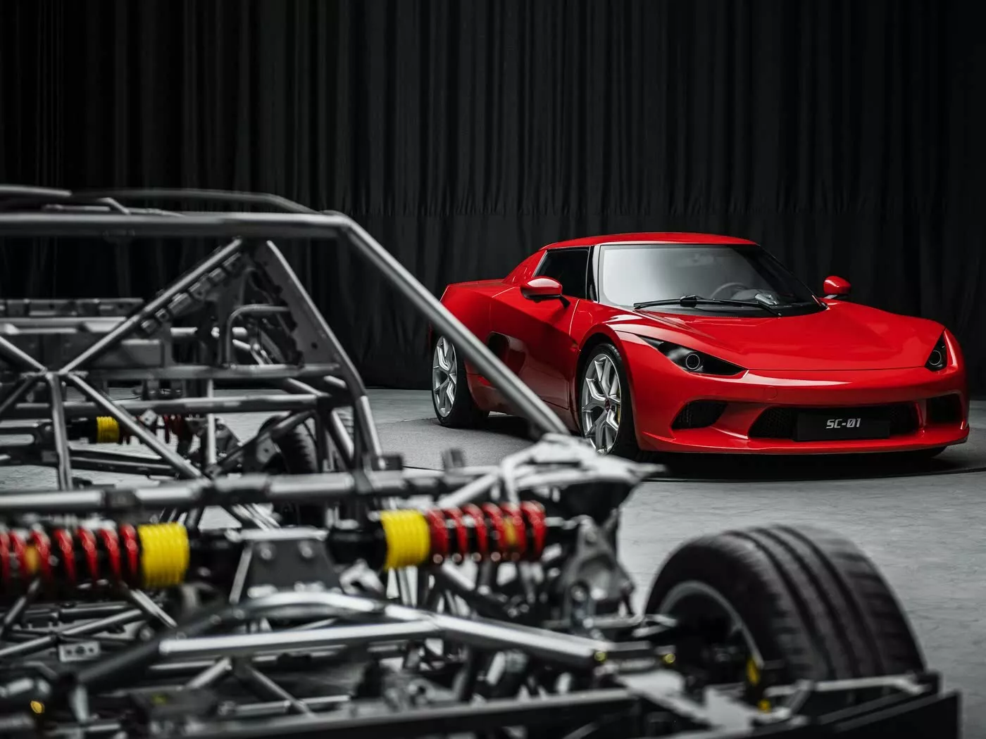 小米投資嘅跑車項目可否拳打波子腳踢蓮花？