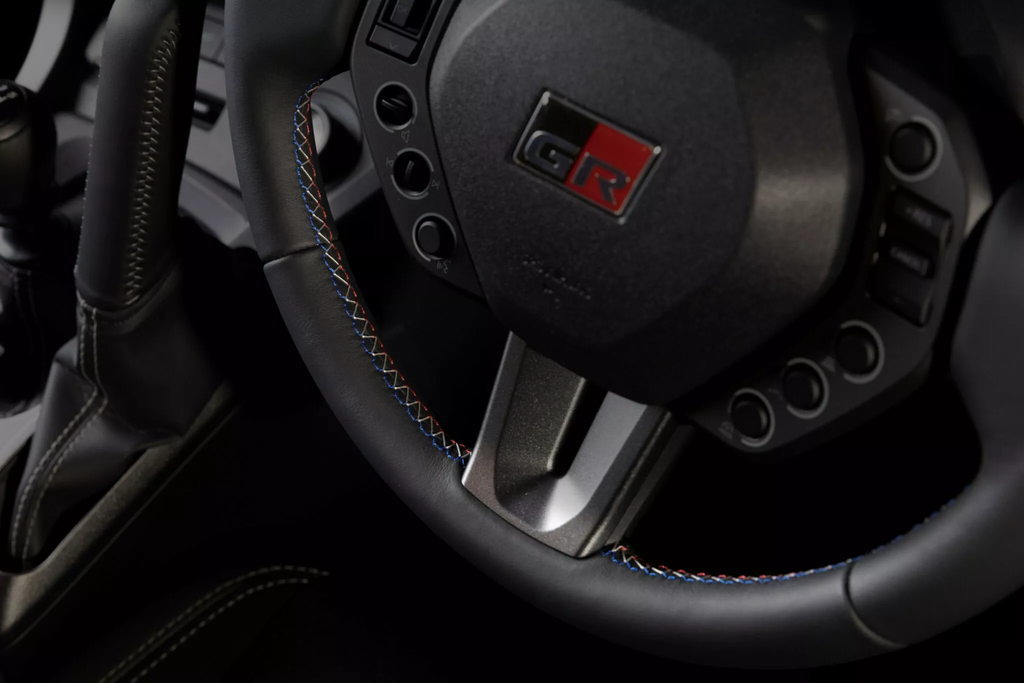 Toyota-GR-Yaris-Sebastian-Ogier-8