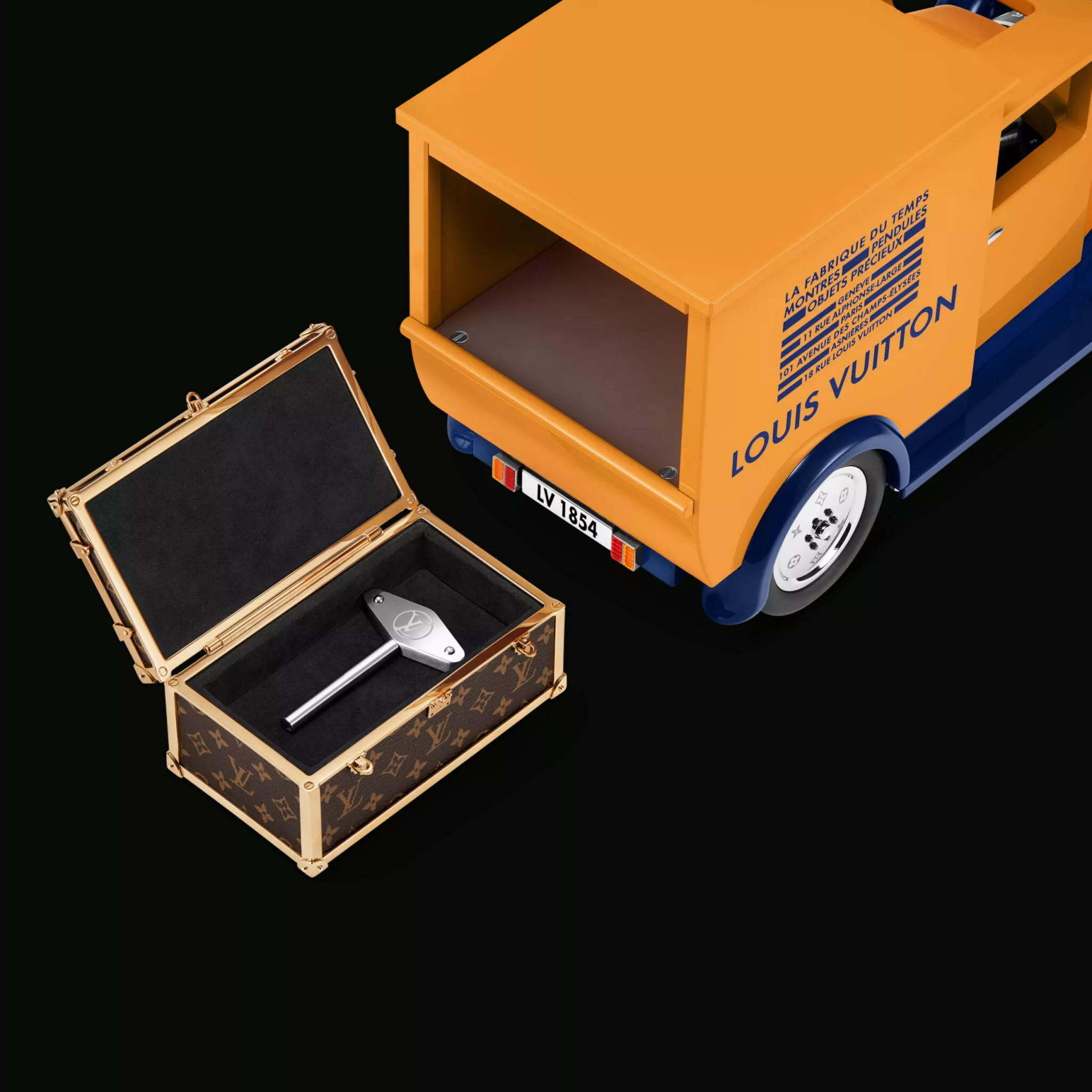 Louis-Vuitton-Camionnette-6